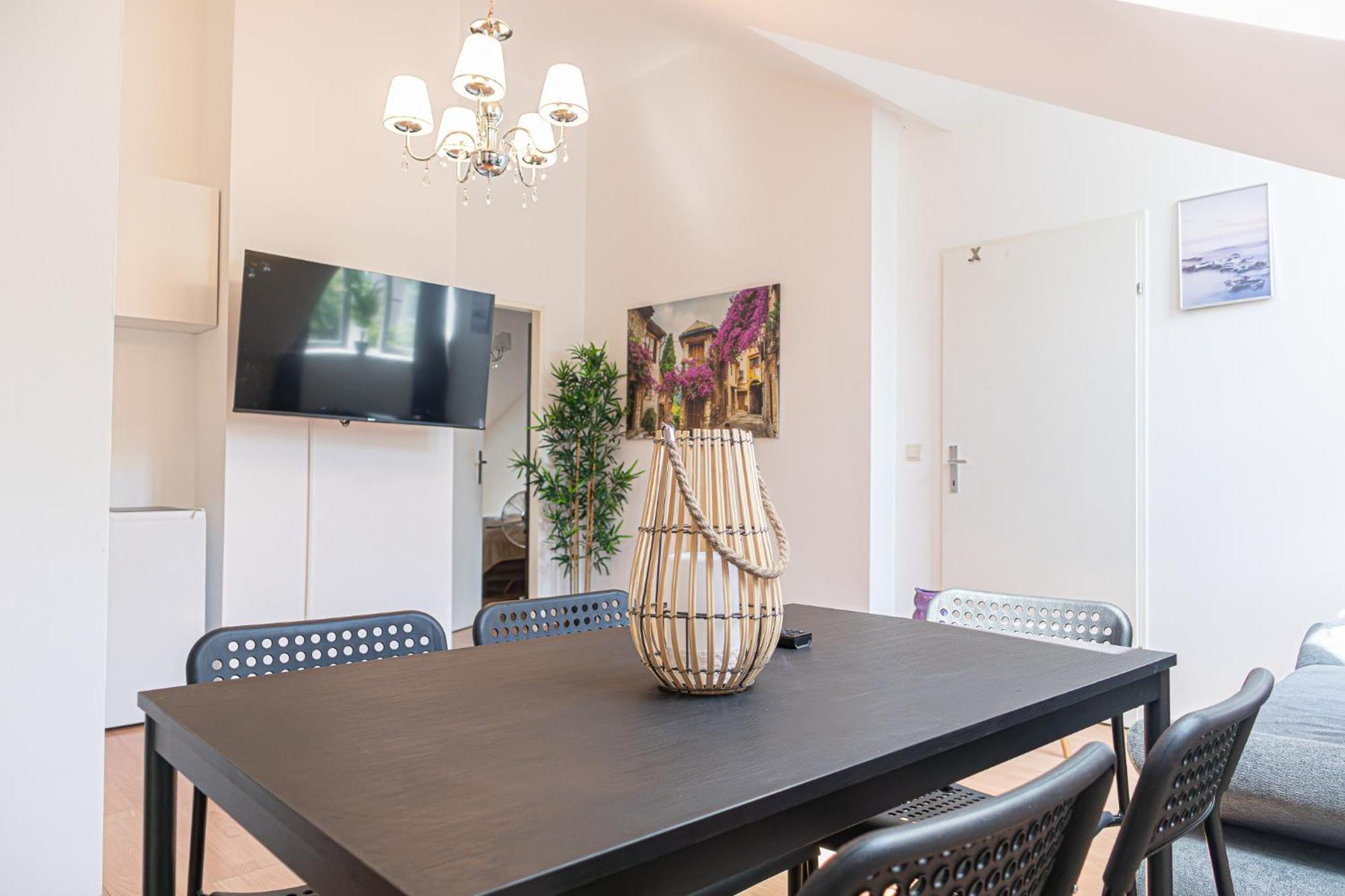 Spacious 2Br Apt Great Location - Near Schoenbrunn Vídeň Exteriér fotografie